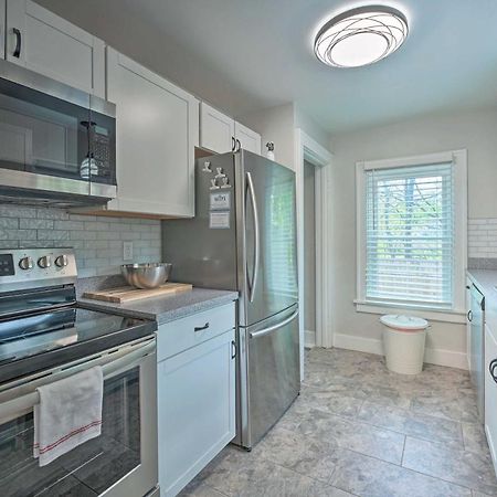 Benton Harbor Gracie Cottage With Hot Tub And Yard! Eksteriør billede