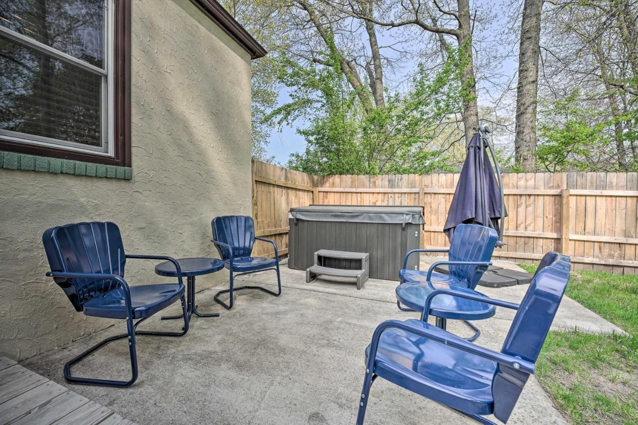 Benton Harbor Gracie Cottage With Hot Tub And Yard! Eksteriør billede